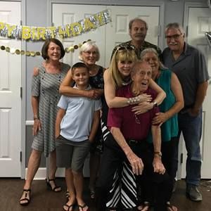 Meet your Posher, Deane